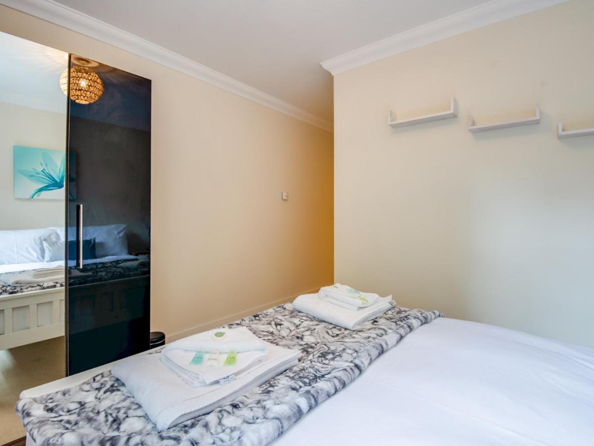 Pass The Keys Quiet 2-Bed Apartment On The Ground Floor Canterbury Esterno foto