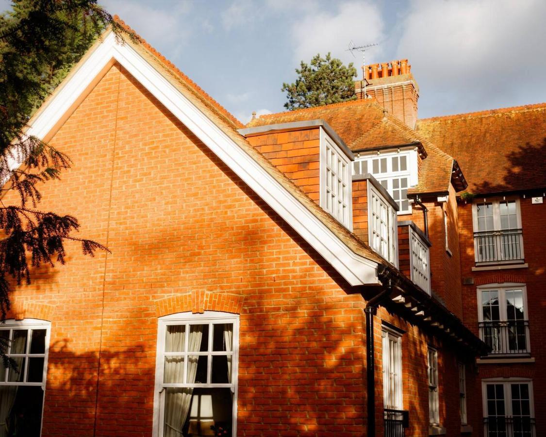 Pass The Keys Quiet 2-Bed Apartment On The Ground Floor Canterbury Esterno foto