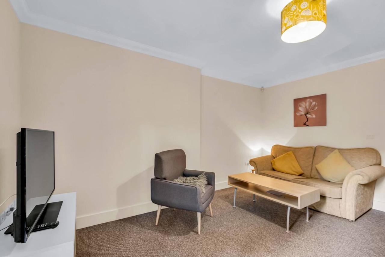 Pass The Keys Quiet 2-Bed Apartment On The Ground Floor Canterbury Esterno foto