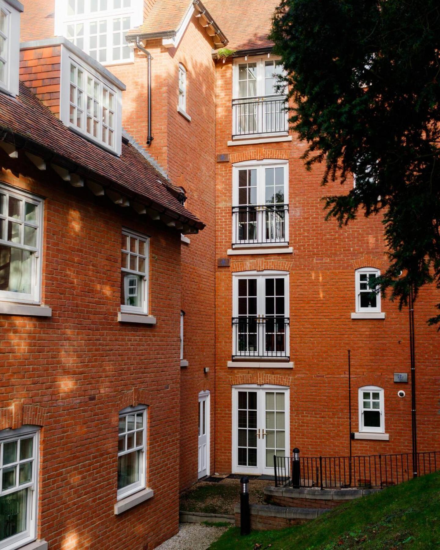 Pass The Keys Quiet 2-Bed Apartment On The Ground Floor Canterbury Esterno foto